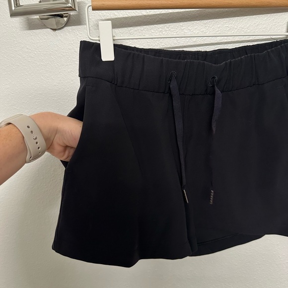 Lululemon 3” black shorts - Picture 8 of 8